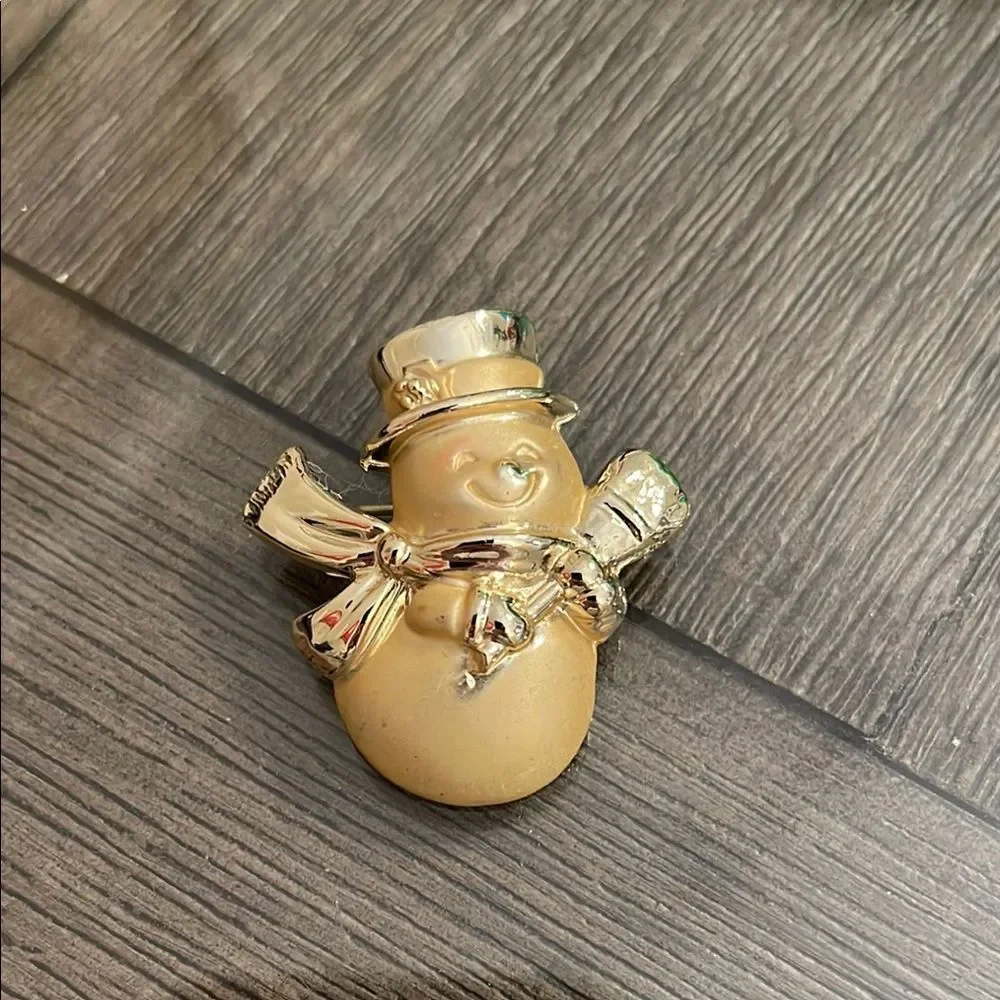 Vintage Matte & Shiny Gold-tone Colored Snowman Pin Holiday Brooch Christmas Pin